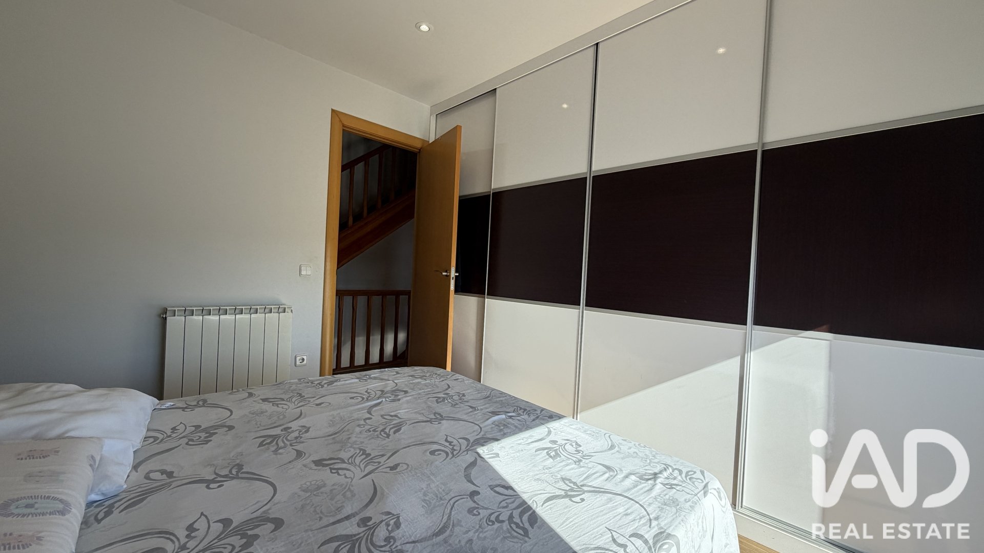 Сasa en Juneda, Lérida, España 3 dormitorios, 205 m2 No. 195846