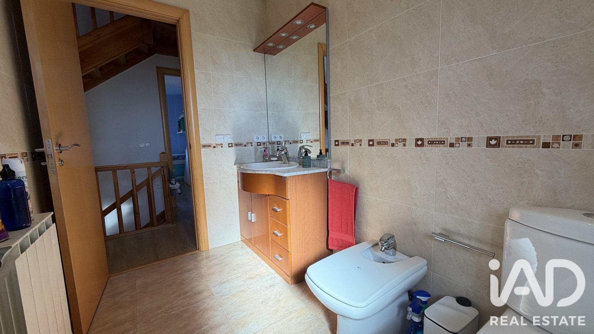 Сasa en Juneda, Lérida, España 3 dormitorios, 205 m2 No. 195846