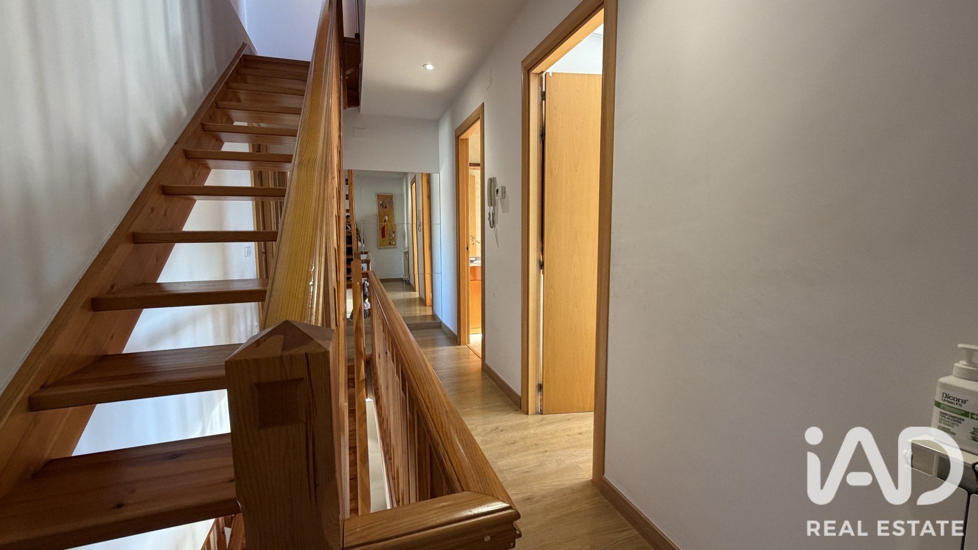 Сasa en Juneda, Lérida, España 3 dormitorios, 205 m2 No. 195846