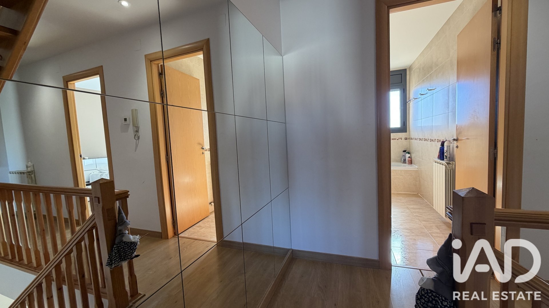 Сasa en Juneda, Lérida, España 3 dormitorios, 205 m2 No. 195846