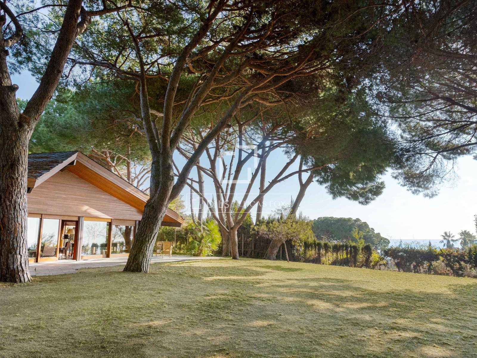 Villa in Sant Andreu de Llavaneres, Barcelona, Spain 7 bedrooms, 726 sq.m. No. 192819