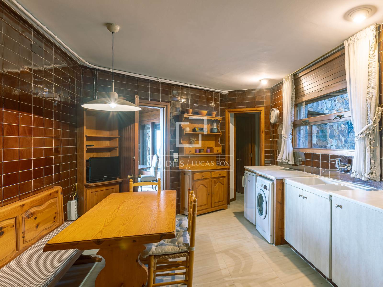 Villa in Sant Andreu de Llavaneres, Barcelona, Spain 7 bedrooms, 726 sq.m. No. 192819