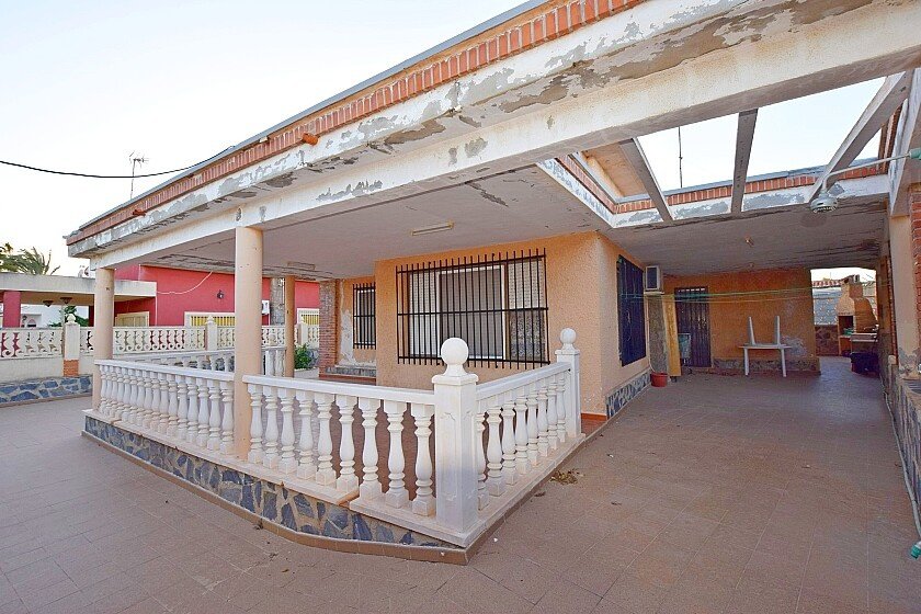 Villa in Torrevieja, Alicante, Spain 3 bedrooms, 142 sq.m. No. 103385