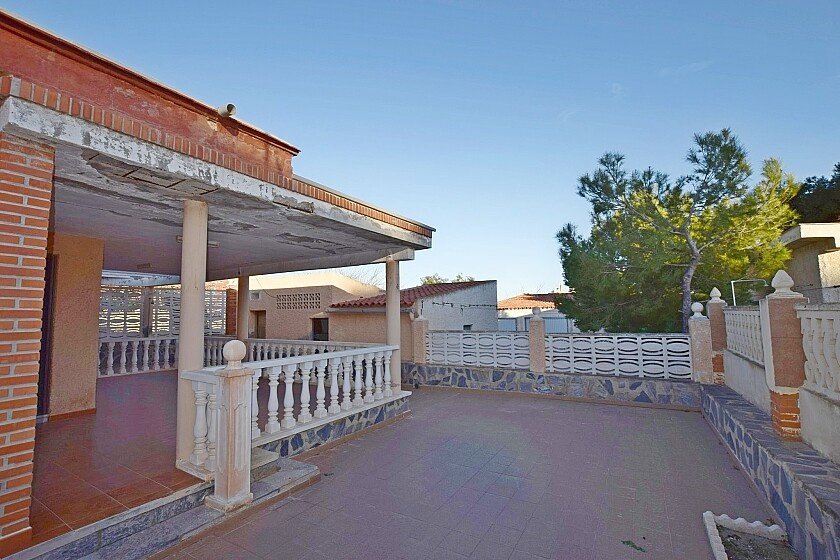 Villa in Torrevieja, Alicante, Spain 3 bedrooms, 142 sq.m. No. 103385
