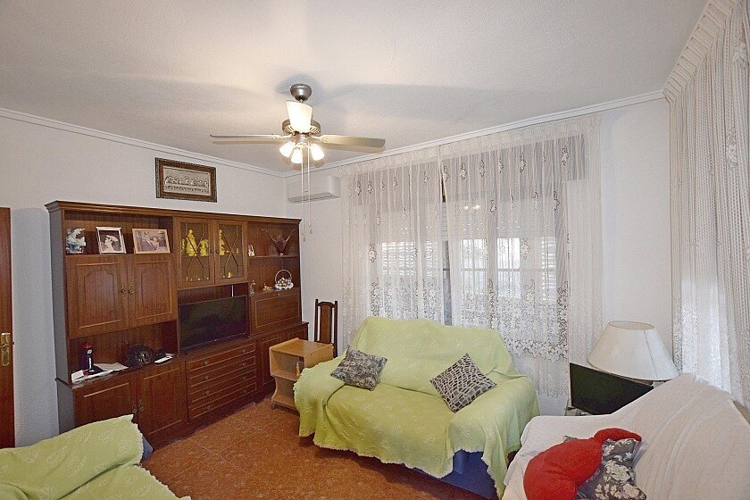 Villa in Torrevieja, Alicante, Spain 3 bedrooms, 142 sq.m. No. 103385