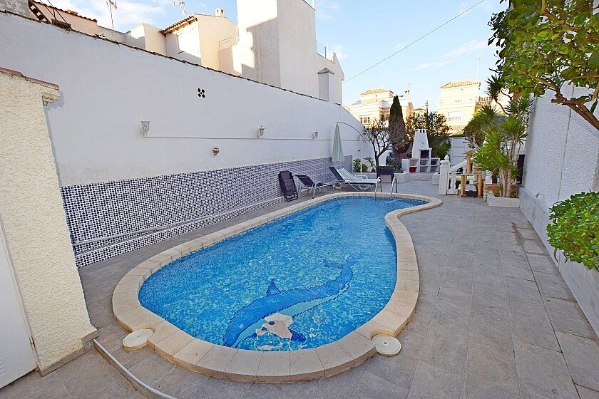 Huvila Torrevieja, Alicante, Espanja 3 makuuhuonetta, 200 m2 No. 103379