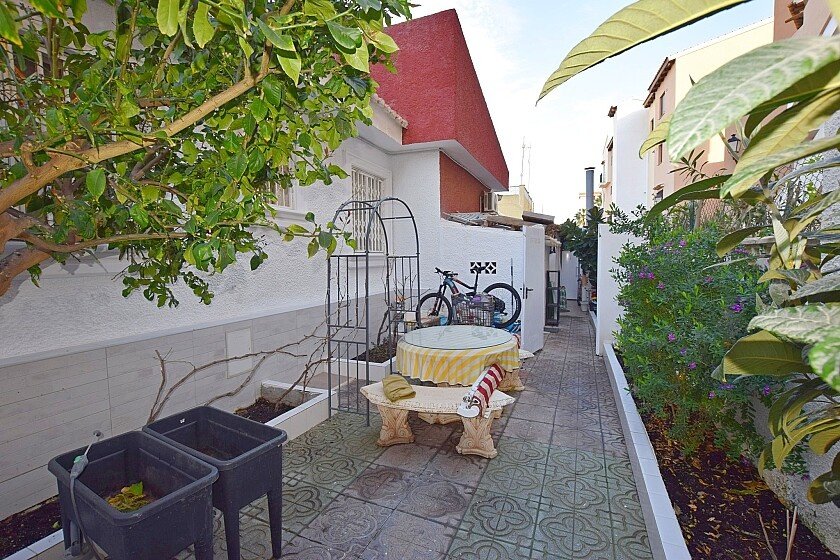 Huvila Torrevieja, Alicante, Espanja 3 makuuhuonetta, 200 m2 No. 103379