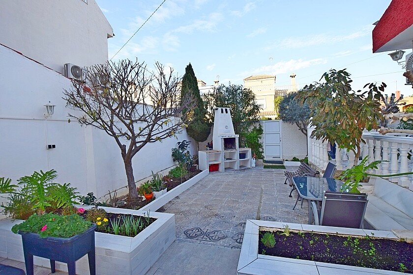 Huvila Torrevieja, Alicante, Espanja 3 makuuhuonetta, 200 m2 No. 103379
