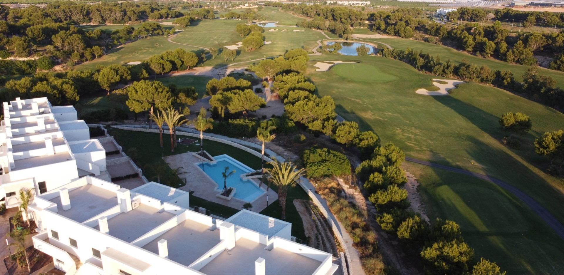 Apartment à Pilar de la Horadada, Alicante, Espagne 2 chambres, 82 m2 No. 103377