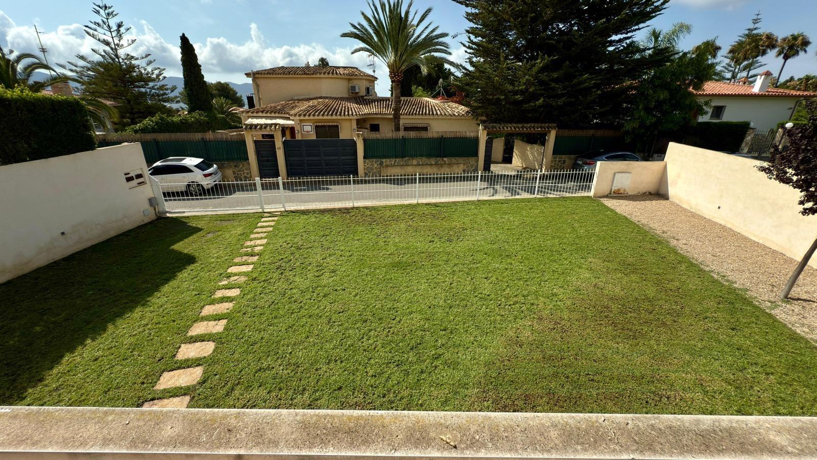 Huvila La Nucia, Alicante, Espanja 3 makuuhuonetta, 300 m2 No. 149398
