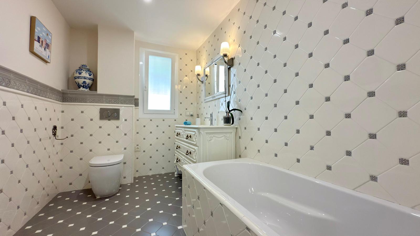 Huvila La Nucia, Alicante, Espanja 3 makuuhuonetta, 300 m2 No. 149398