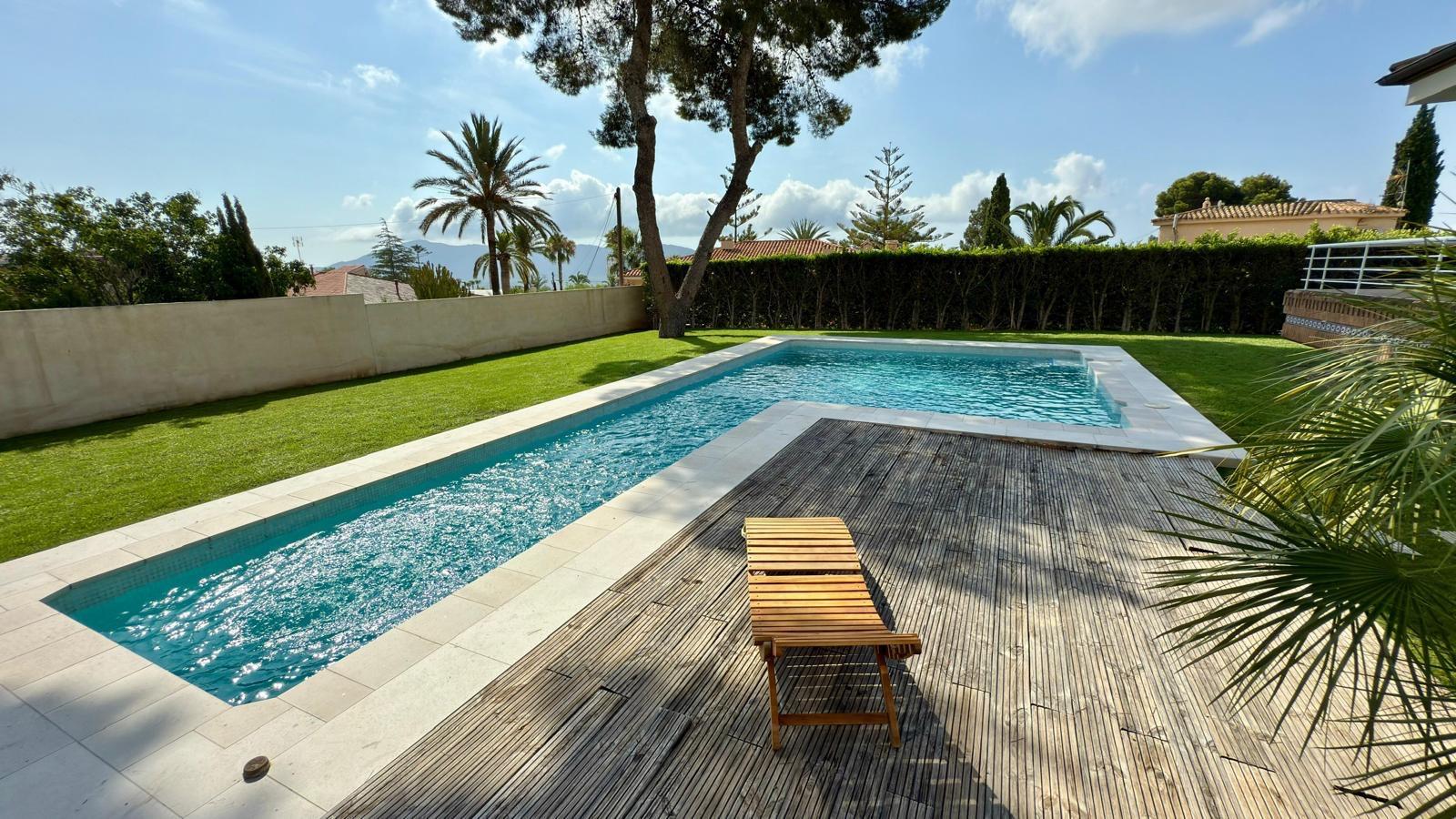 Huvila La Nucia, Alicante, Espanja 3 makuuhuonetta, 300 m2 No. 149398