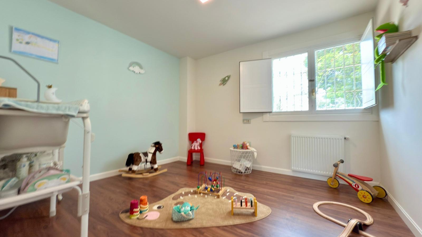 Huvila La Nucia, Alicante, Espanja 3 makuuhuonetta, 300 m2 No. 149398