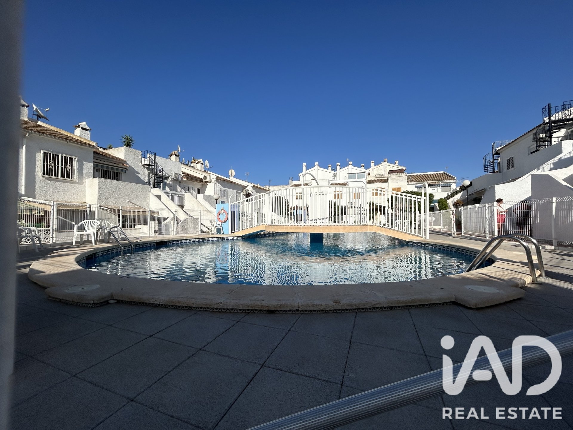 Townhouse in Torrevieja, Alicante, Spain No. 187637