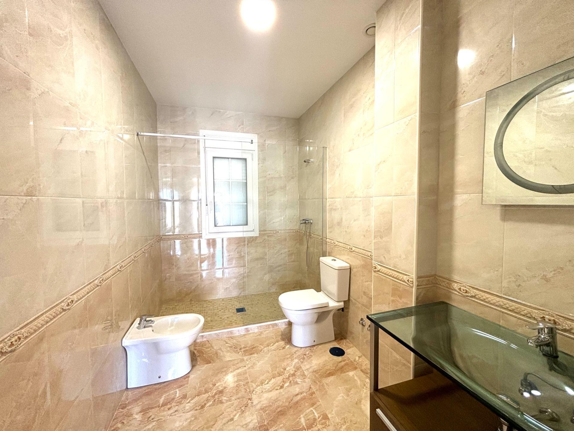 Villa a Cabo Roig, Alicante, Spagna 4 camere da letto, 261 mq. N° 194518