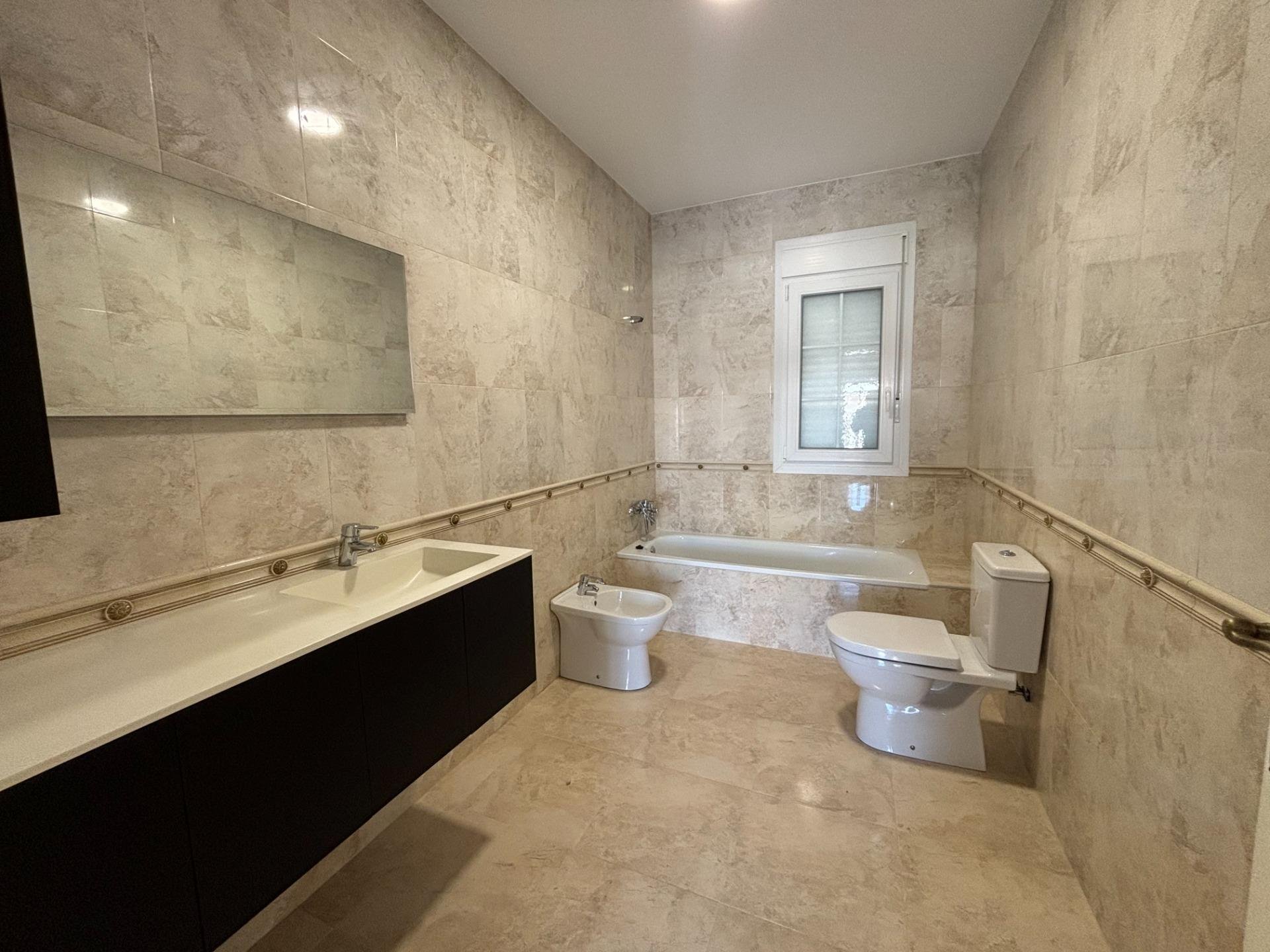 Villa a Cabo Roig, Alicante, Spagna 4 camere da letto, 261 mq. N° 194518