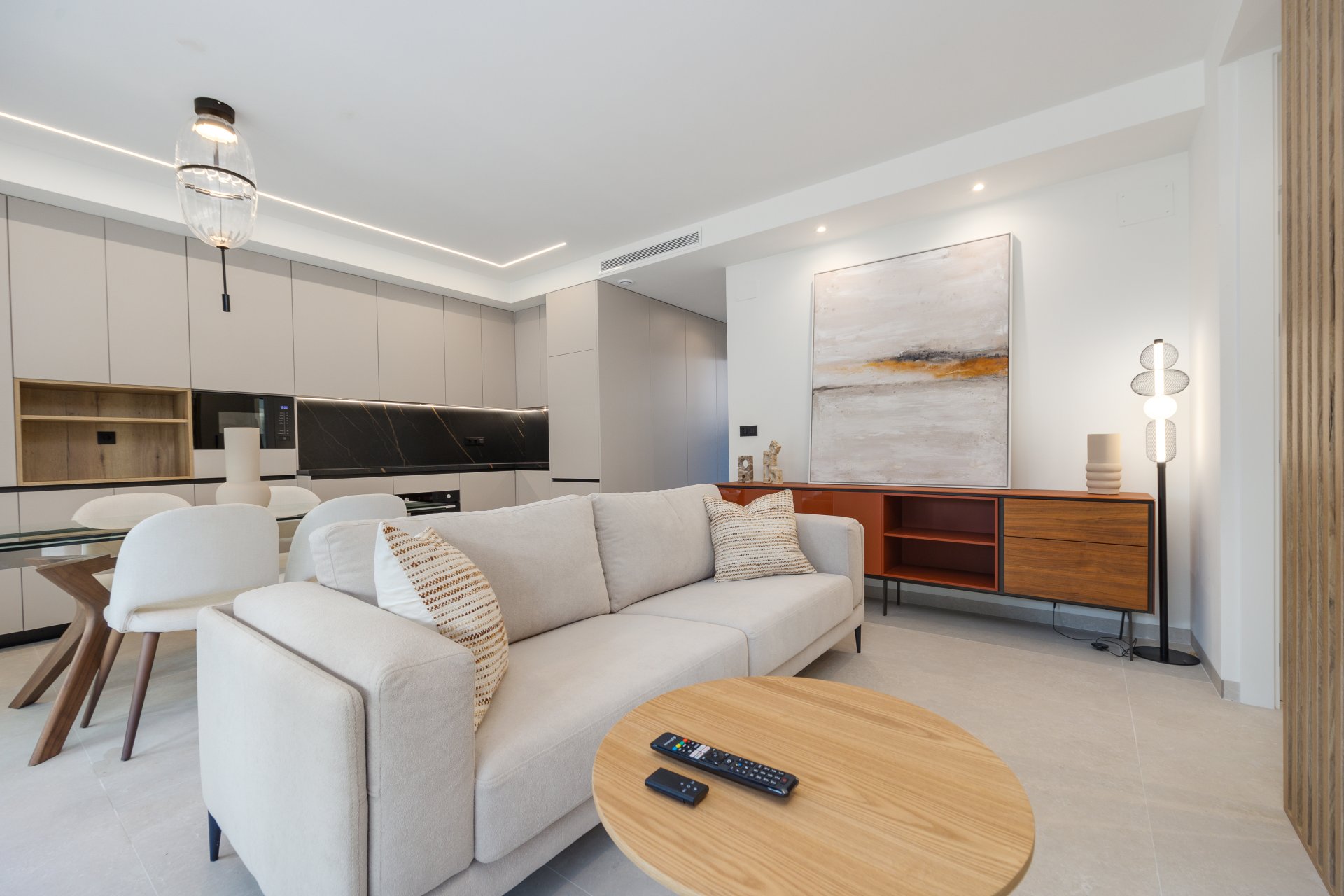 Apartment à Guardamar del Segura, Alicante, Espagne 2 chambres,  No. 173948