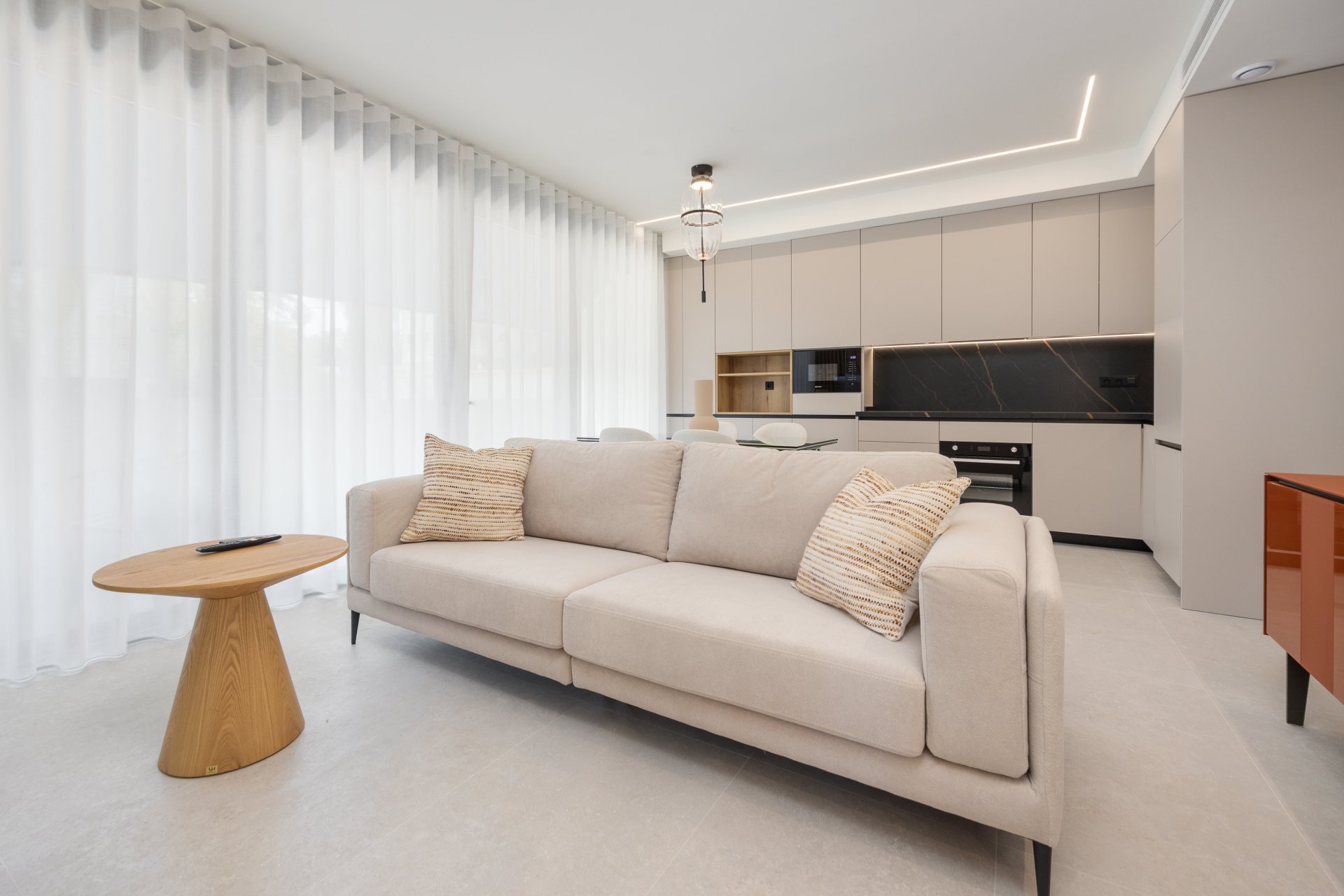 Apartment à Guardamar del Segura, Alicante, Espagne 2 chambres,  No. 173948