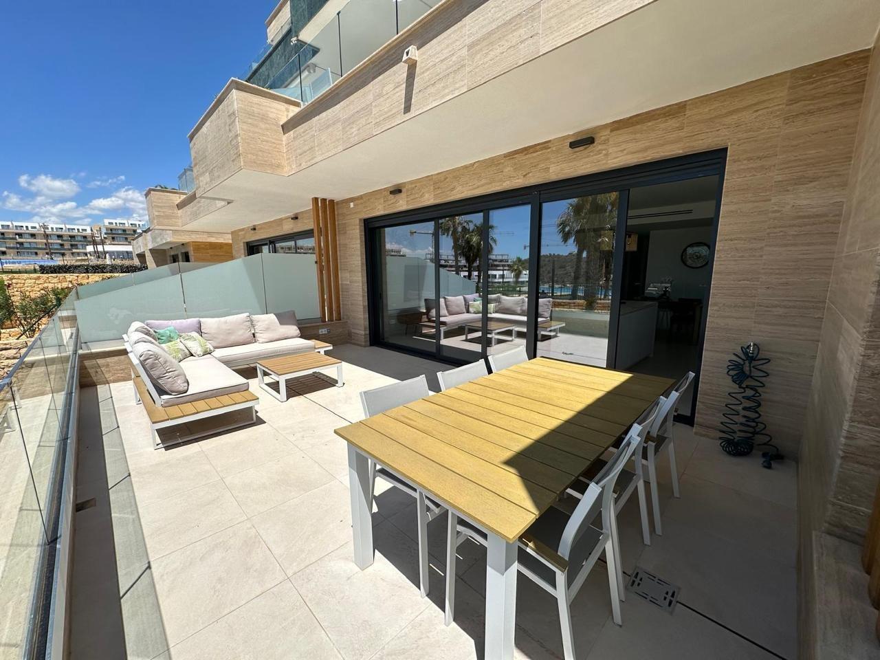 Attico a Finestrat, Alicante, Spagna 3 camere da letto, 250 mq. N° 165512