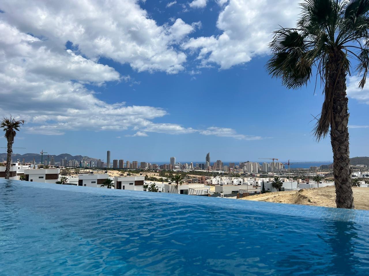 Attico a Finestrat, Alicante, Spagna 3 camere da letto, 250 mq. N° 165512