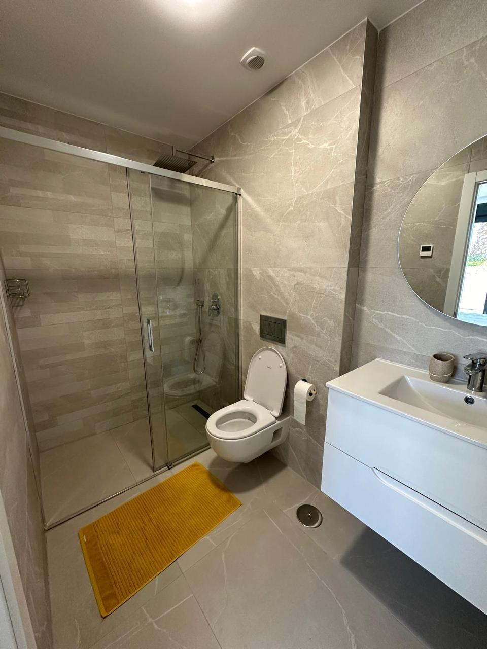 Attico a Finestrat, Alicante, Spagna 3 camere da letto, 250 mq. N° 165512