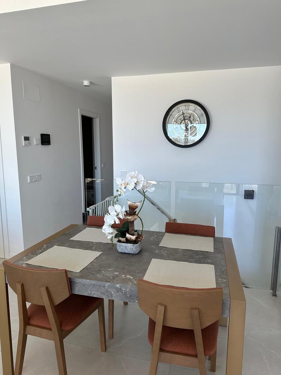Attico a Finestrat, Alicante, Spagna 3 camere da letto, 250 mq. N° 165512