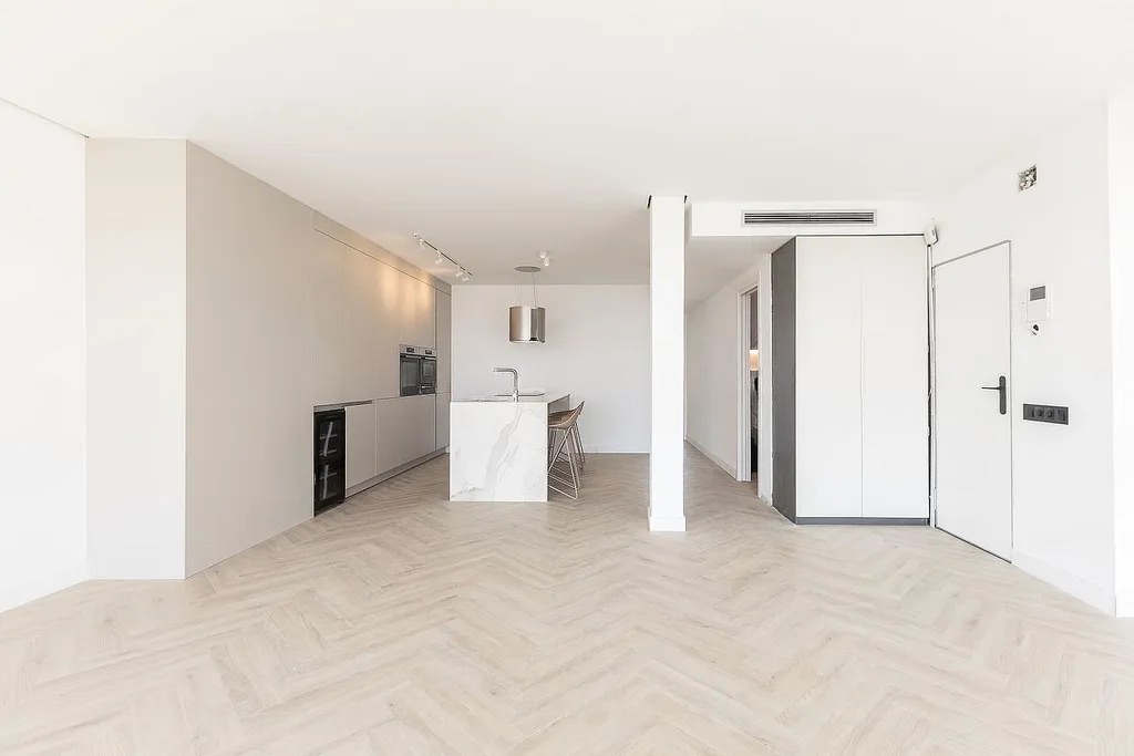 Квартира в Барселона, Испания 2 спальни, 95м2 №140807