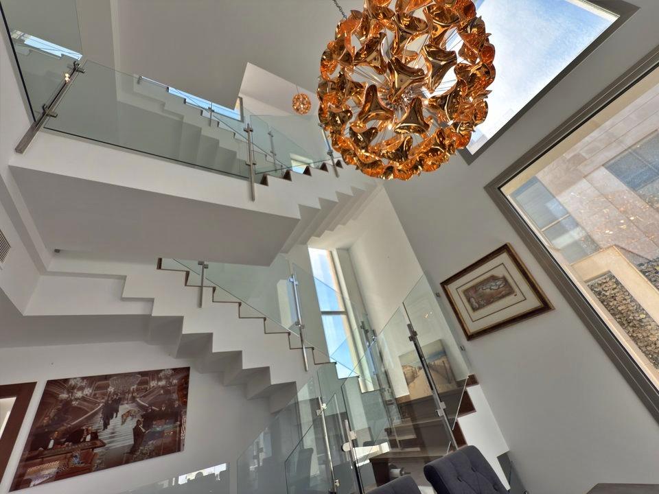 Villa en Villamartin, Alicante, España 5 dormitorios, 200 m2 No. 190092