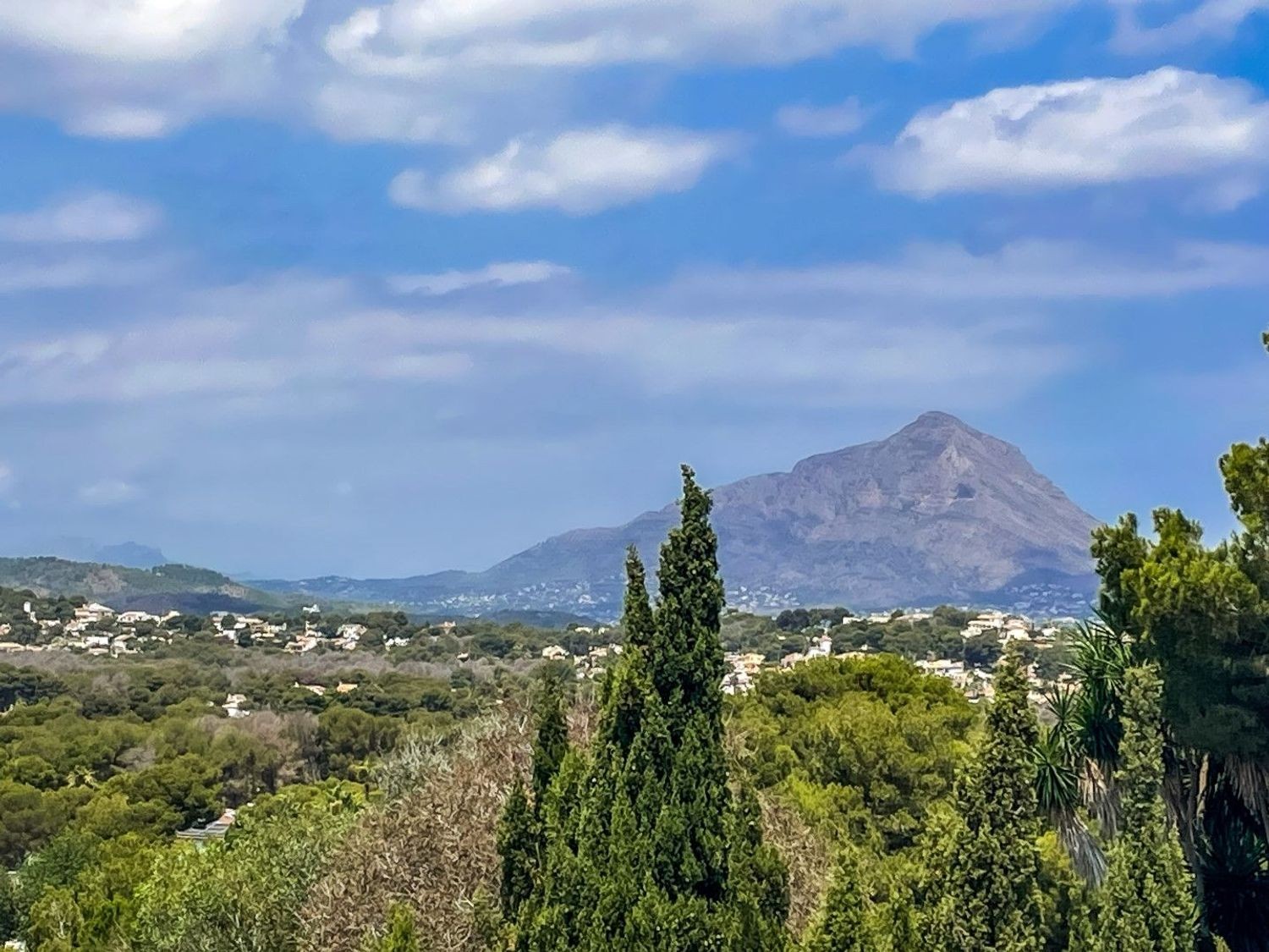 Villa a Javea, Alicante, Spagna 4 camere da letto, 530 mq. N° 180790