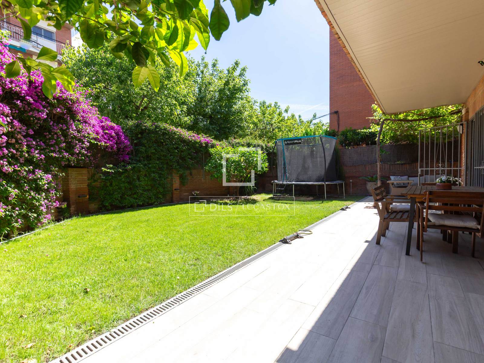 Wohnung in Esplugues de Llobregat, Barcelona, Spanien 4 Schlafzimmer, 139 m2 Nr. 192628
