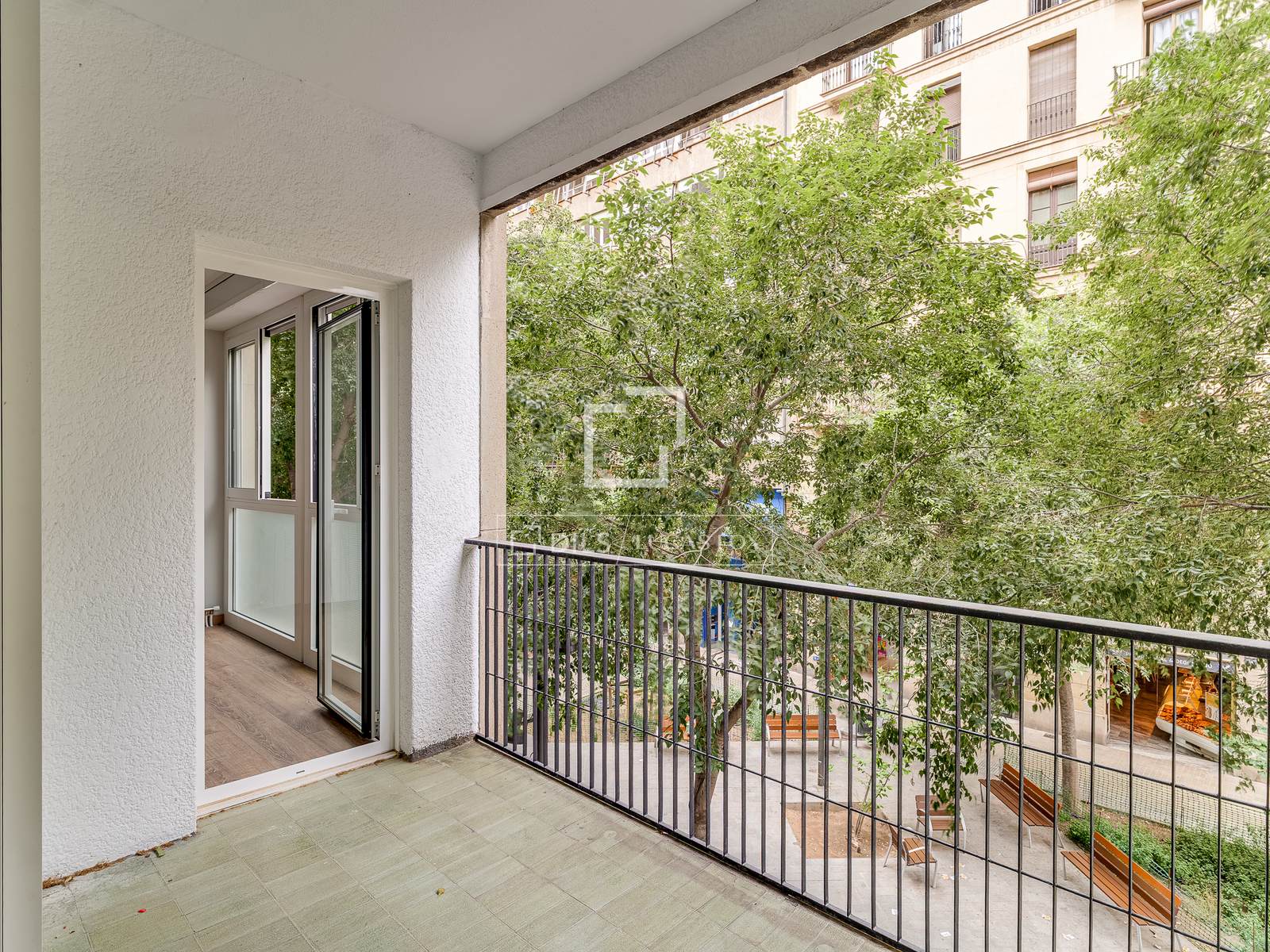 Apartment à Barcelona, Espagne 6 chambres, 180 m2 No. 192627