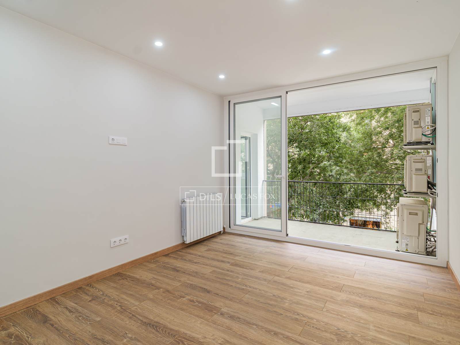 Apartment à Barcelona, Espagne 6 chambres, 180 m2 No. 192627