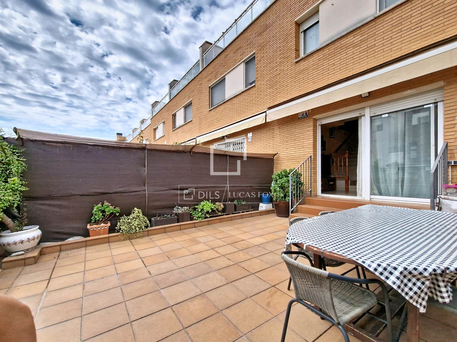 Villa a Cubelles, Barcelona, Spagna 3 camere da letto, 174 mq. N° 192626