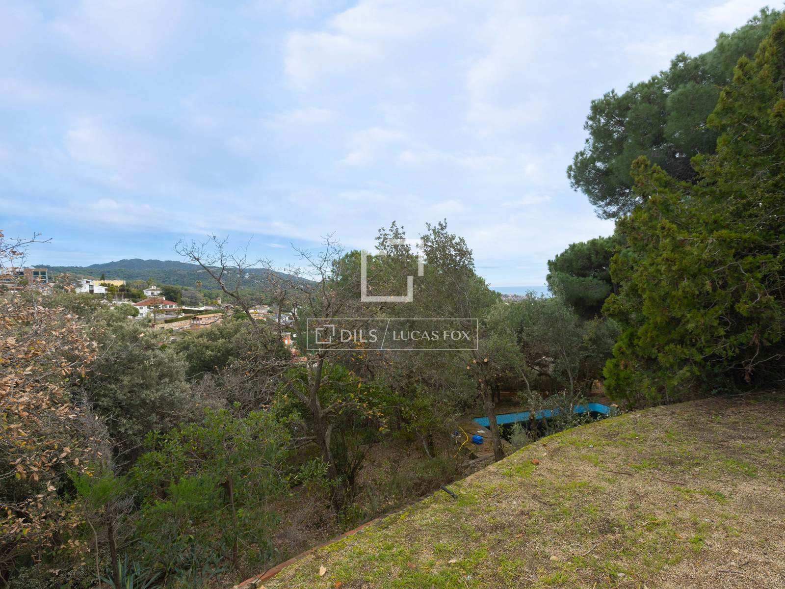 Land plot in Alella, Barcelona, Spain No. 192625