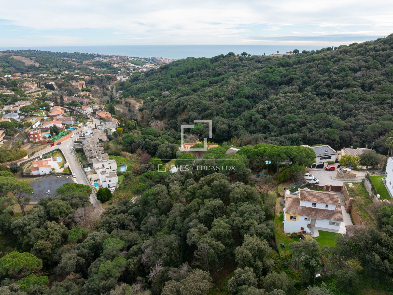 Land plot in Alella, Barcelona, Spain No. 192625