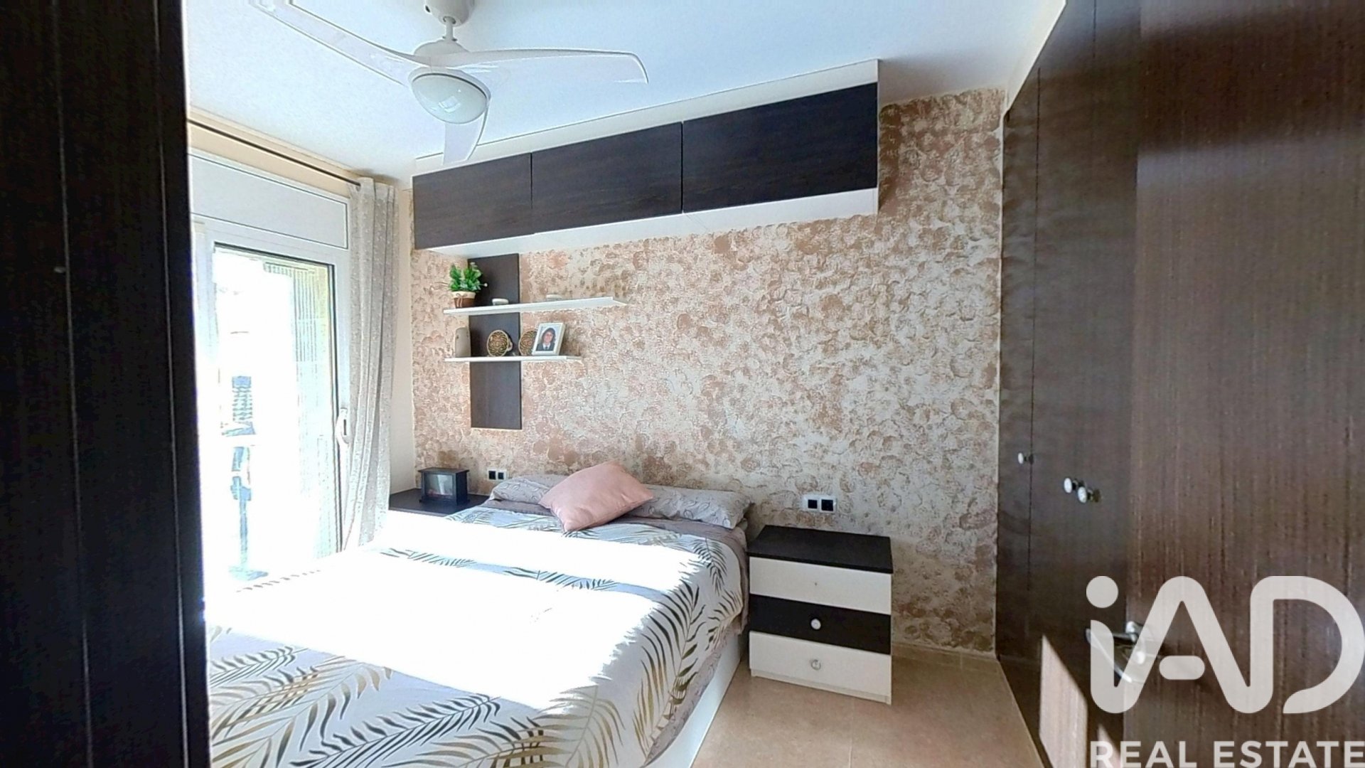 Kaupunkipientalo Santa Oliva, Tarragona, Espanja 4 makuuhuonetta, 119 m2 No. 152343