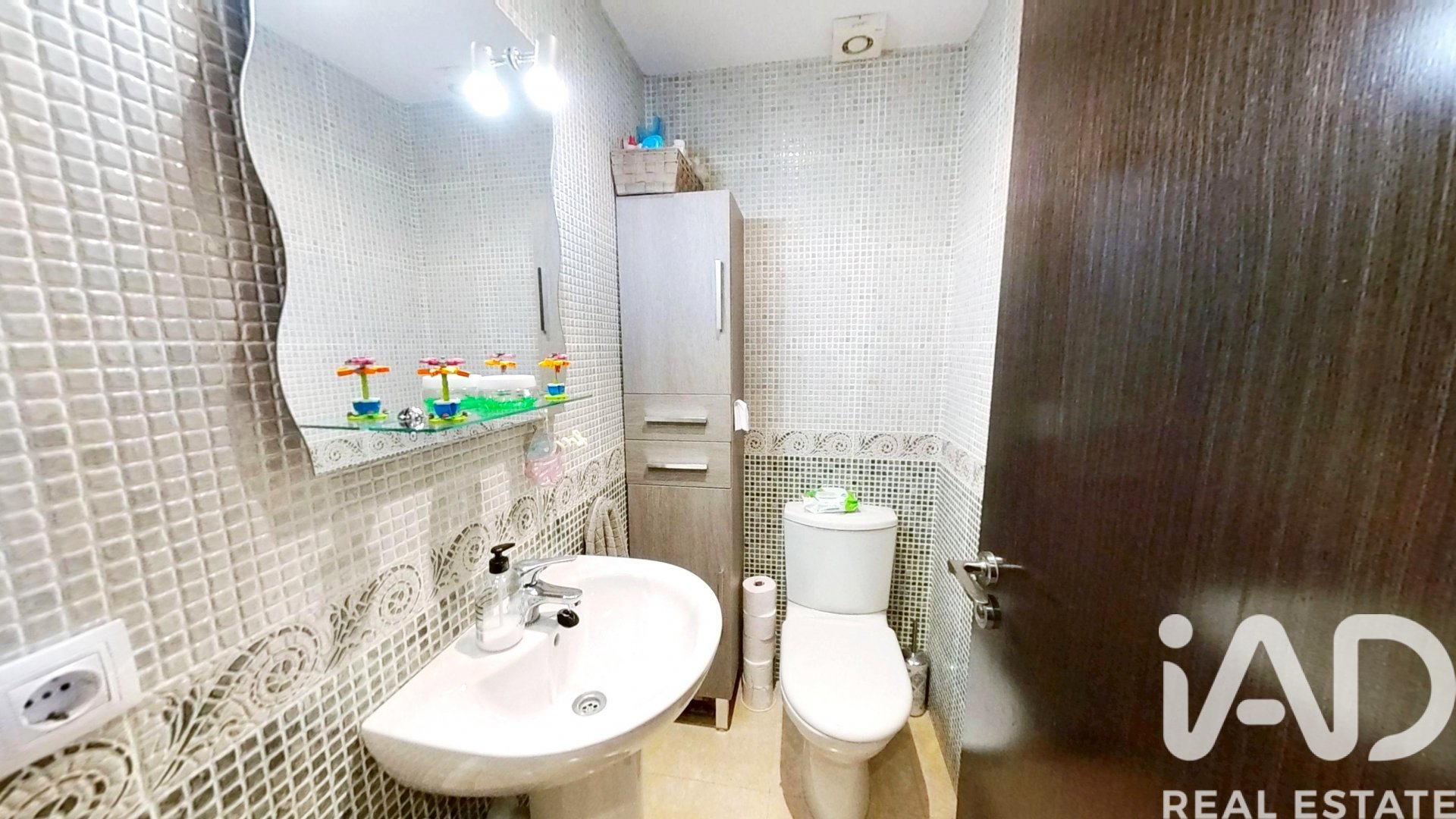Kaupunkipientalo Santa Oliva, Tarragona, Espanja 4 makuuhuonetta, 119 m2 No. 152343