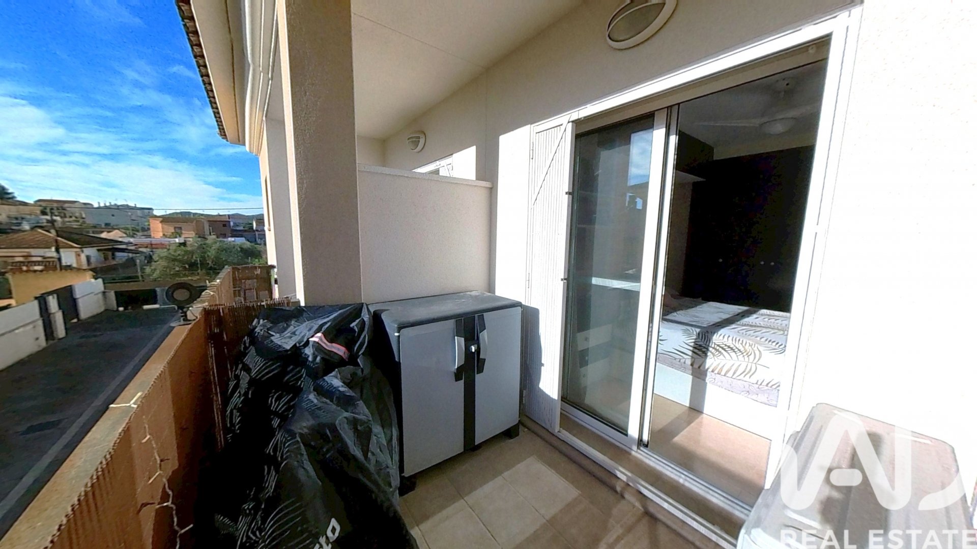Kaupunkipientalo Santa Oliva, Tarragona, Espanja 4 makuuhuonetta, 119 m2 No. 152343