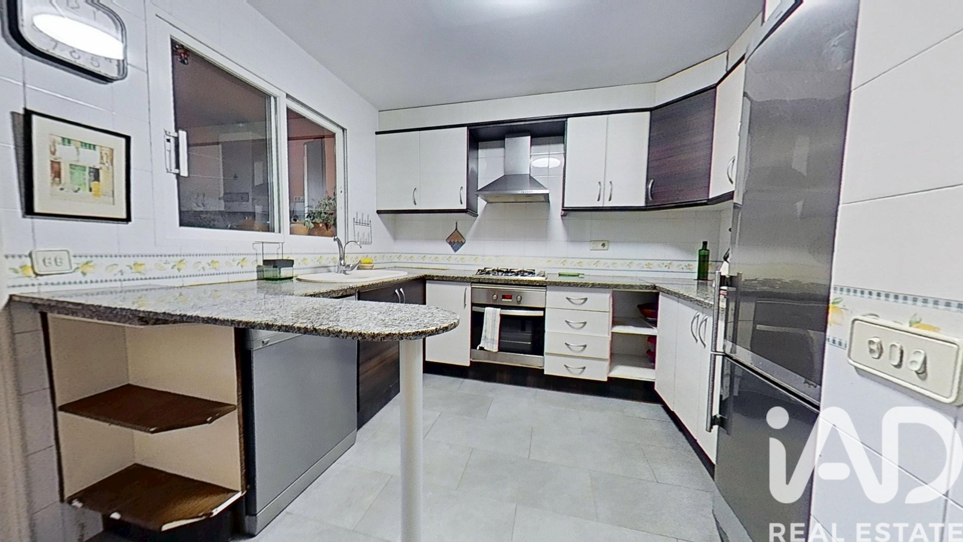 Kamienica w Castellon de la Plana, Castellon, Hiszpania 4 sypialnie, 226 mkw. nr 152347