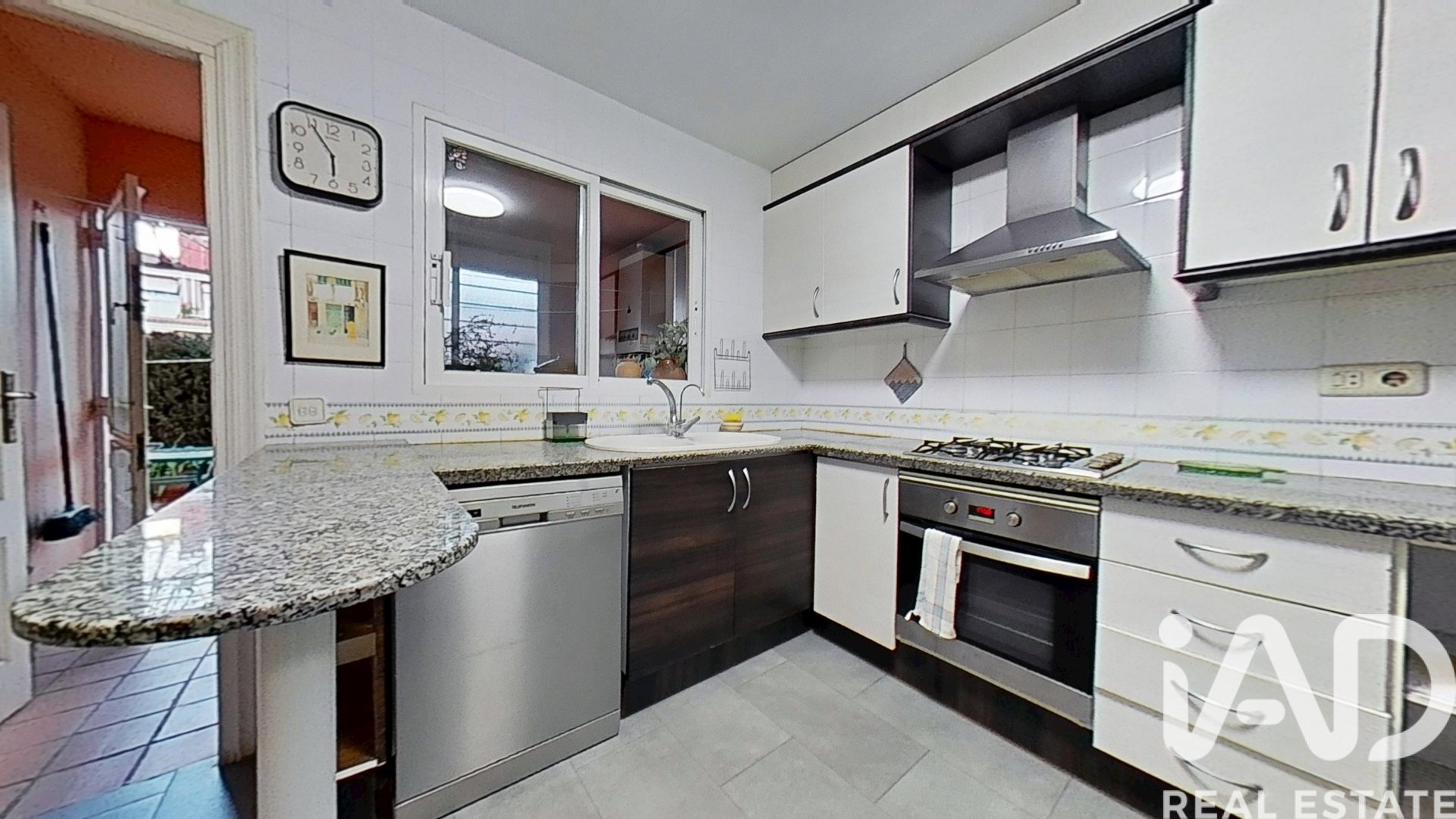 Kamienica w Castellon de la Plana, Castellon, Hiszpania 4 sypialnie, 226 mkw. nr 152347