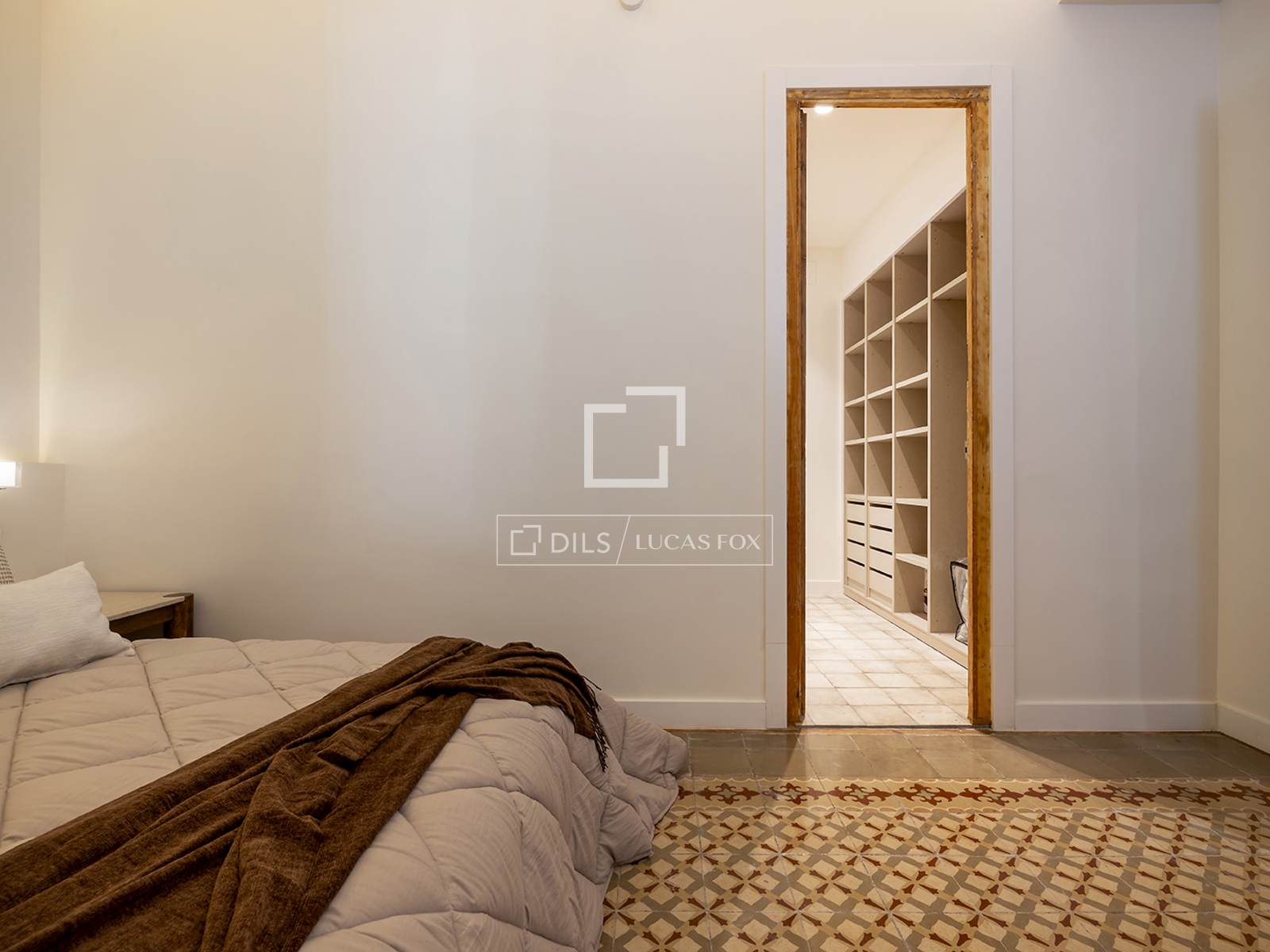 Квартира в Барселона, Испания 2 спальни, 180м2 №150593