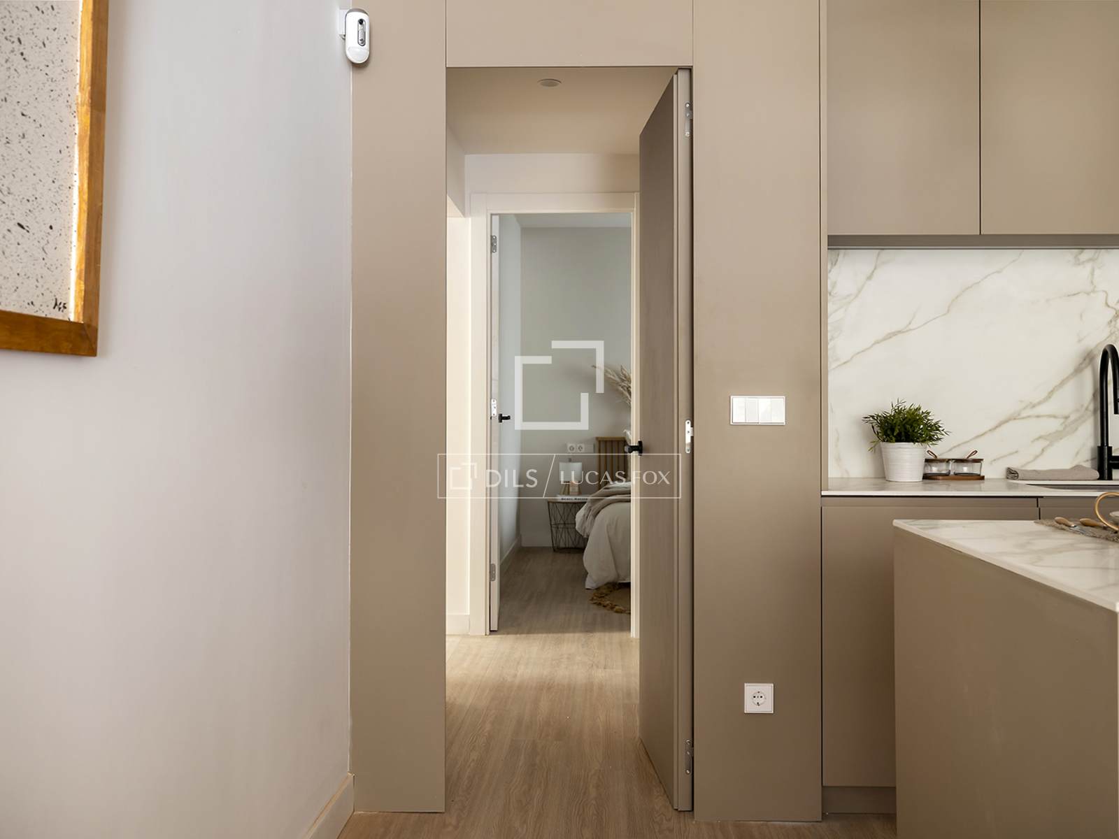 Apartament w Barcelona, Hiszpania 4 sypialnie, 161 mkw. nr 150677
