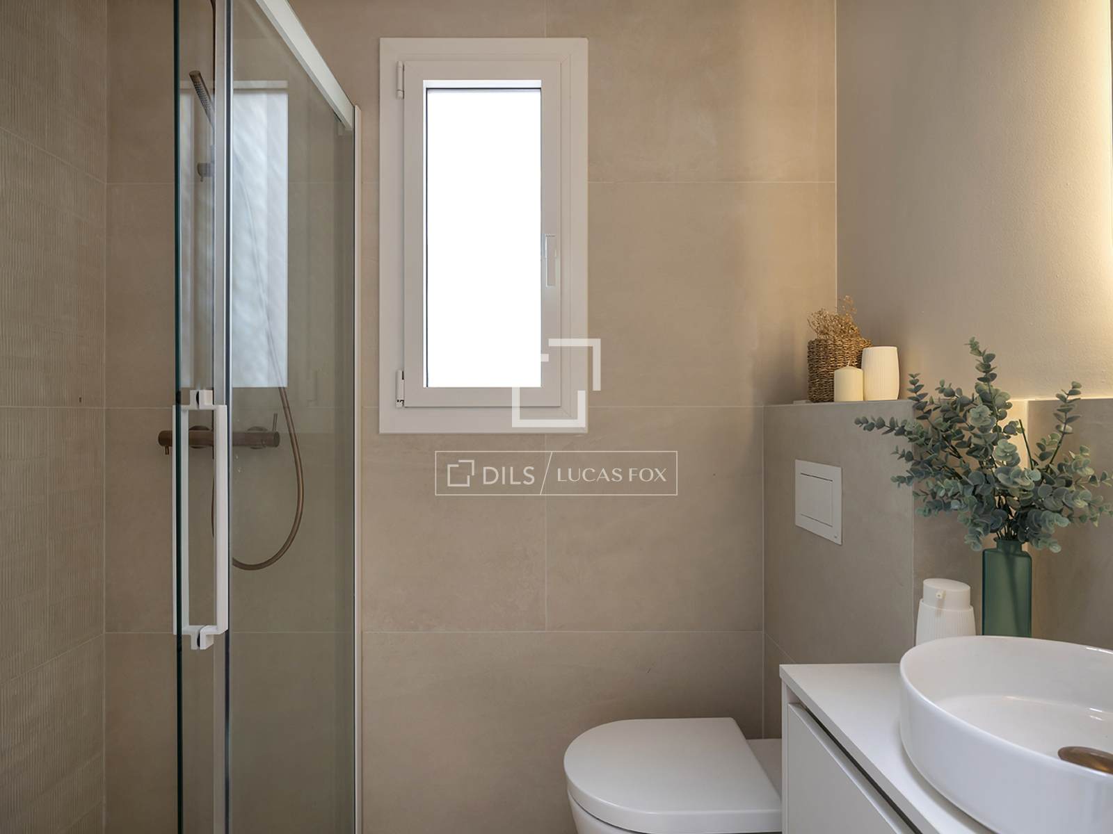 Apartament w Barcelona, Hiszpania 4 sypialnie, 161 mkw. nr 150677