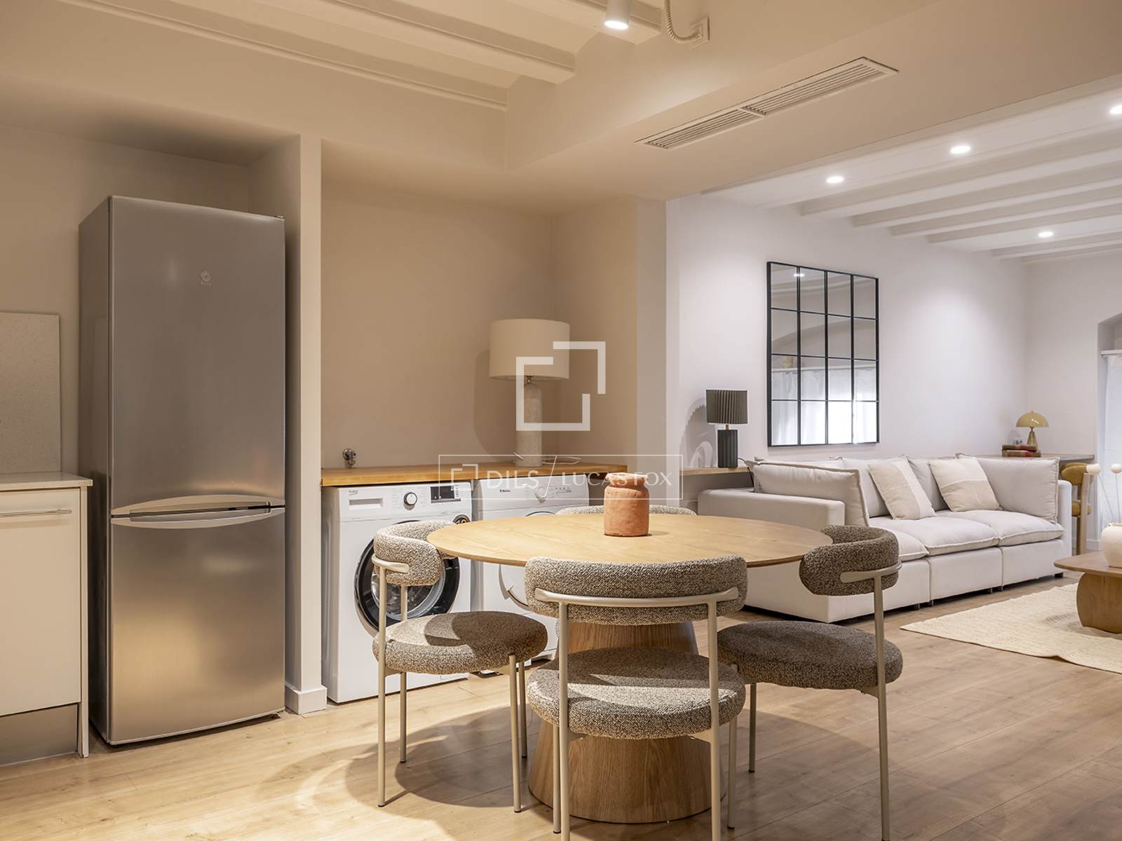 Huoneisto Barcelona, Espanja 1 makuuhuone, 67 m2 No. 150673