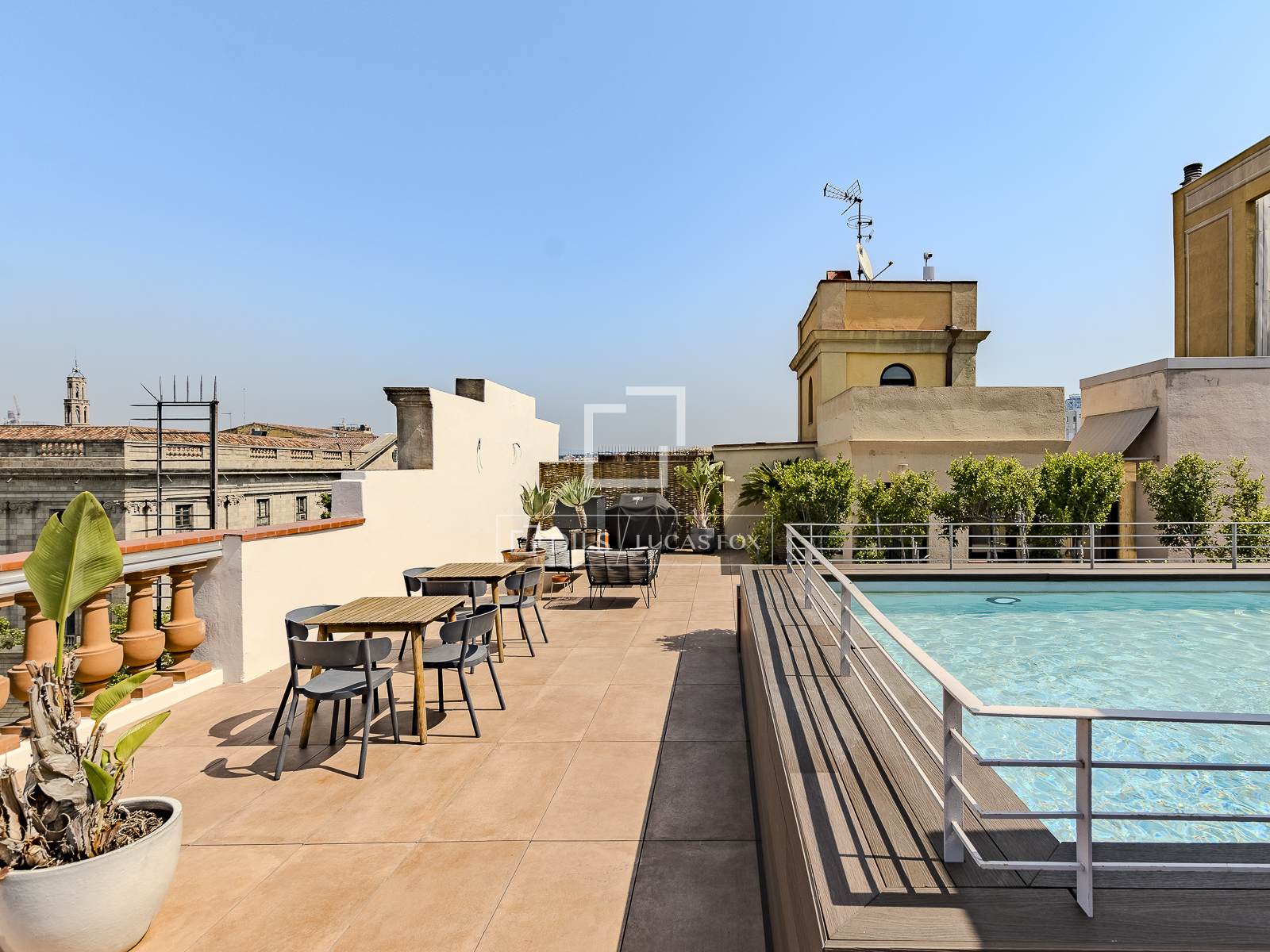 Huoneisto Barcelona, Espanja 1 makuuhuone, 67 m2 No. 150673