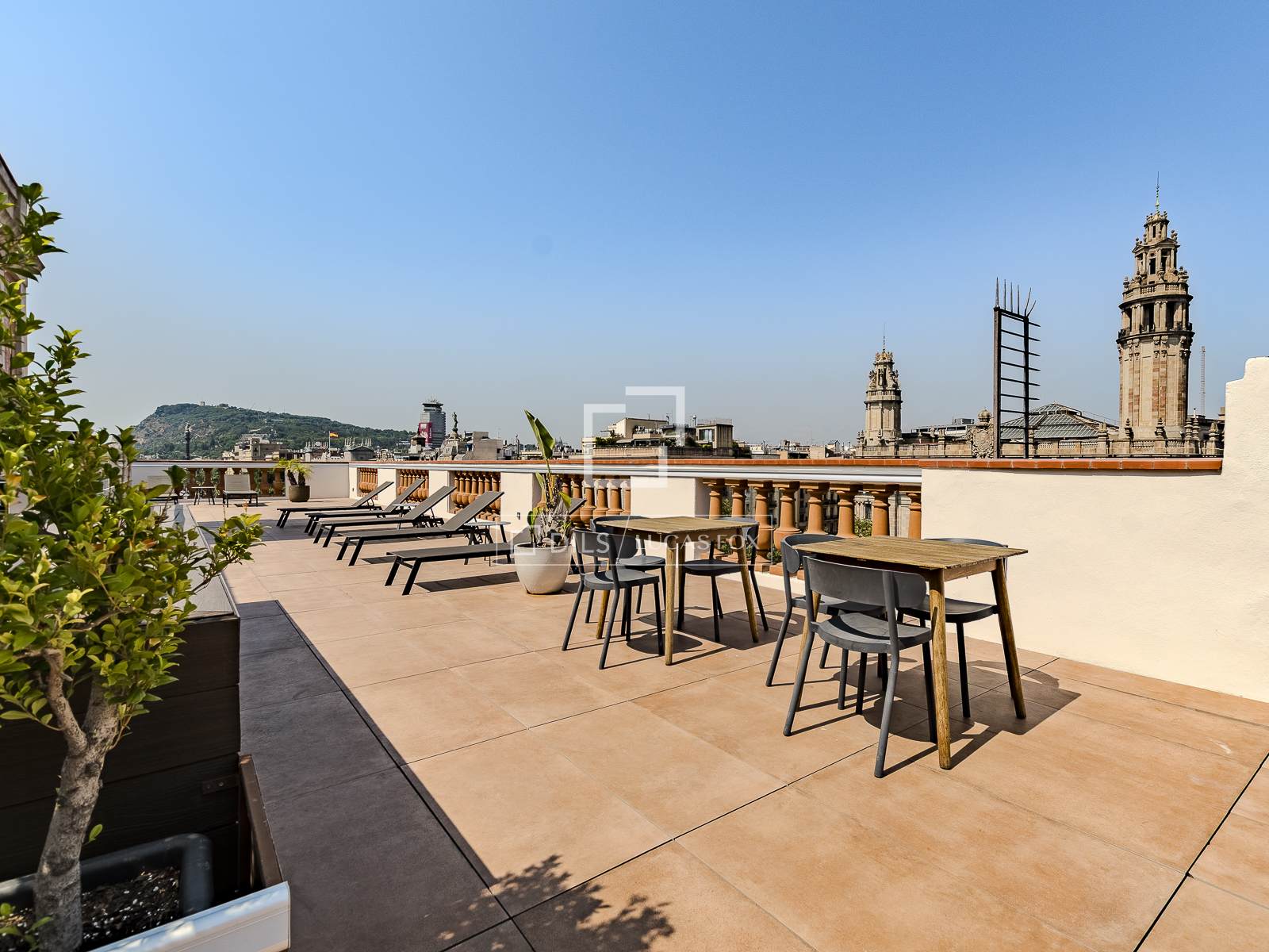 Huoneisto Barcelona, Espanja 1 makuuhuone, 67 m2 No. 150673