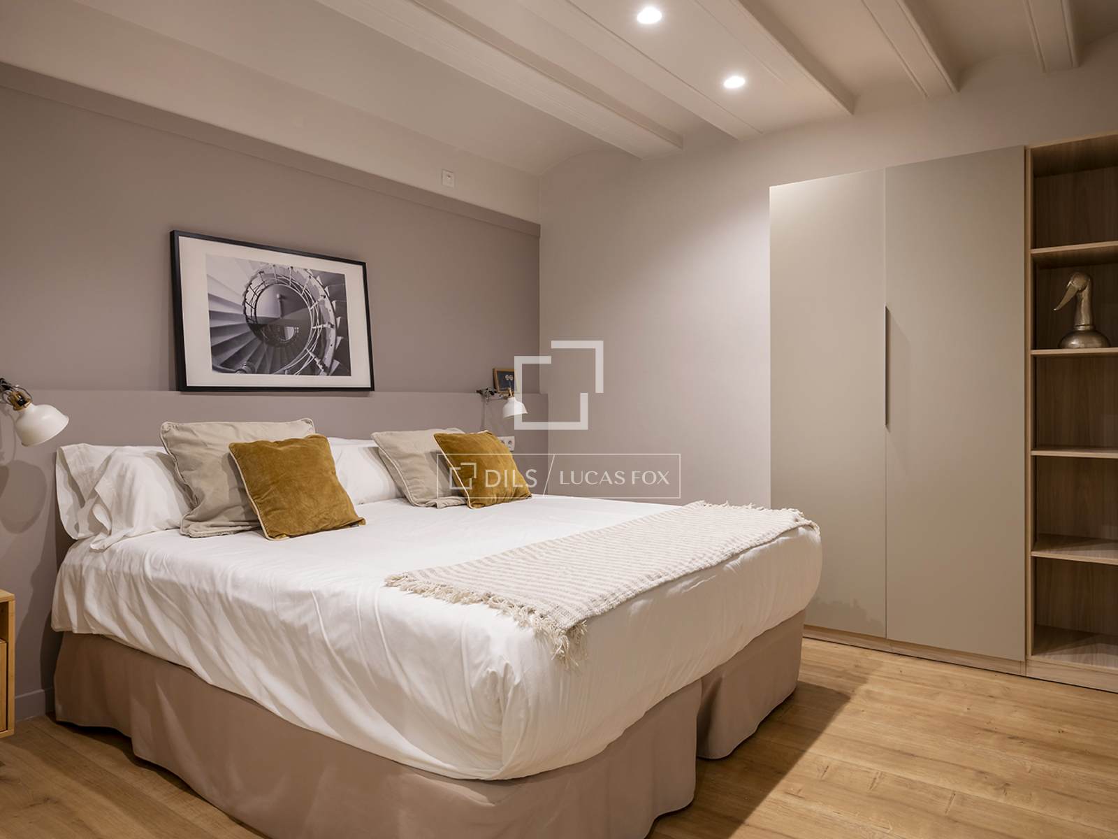 Huoneisto Barcelona, Espanja 1 makuuhuone, 67 m2 No. 150673