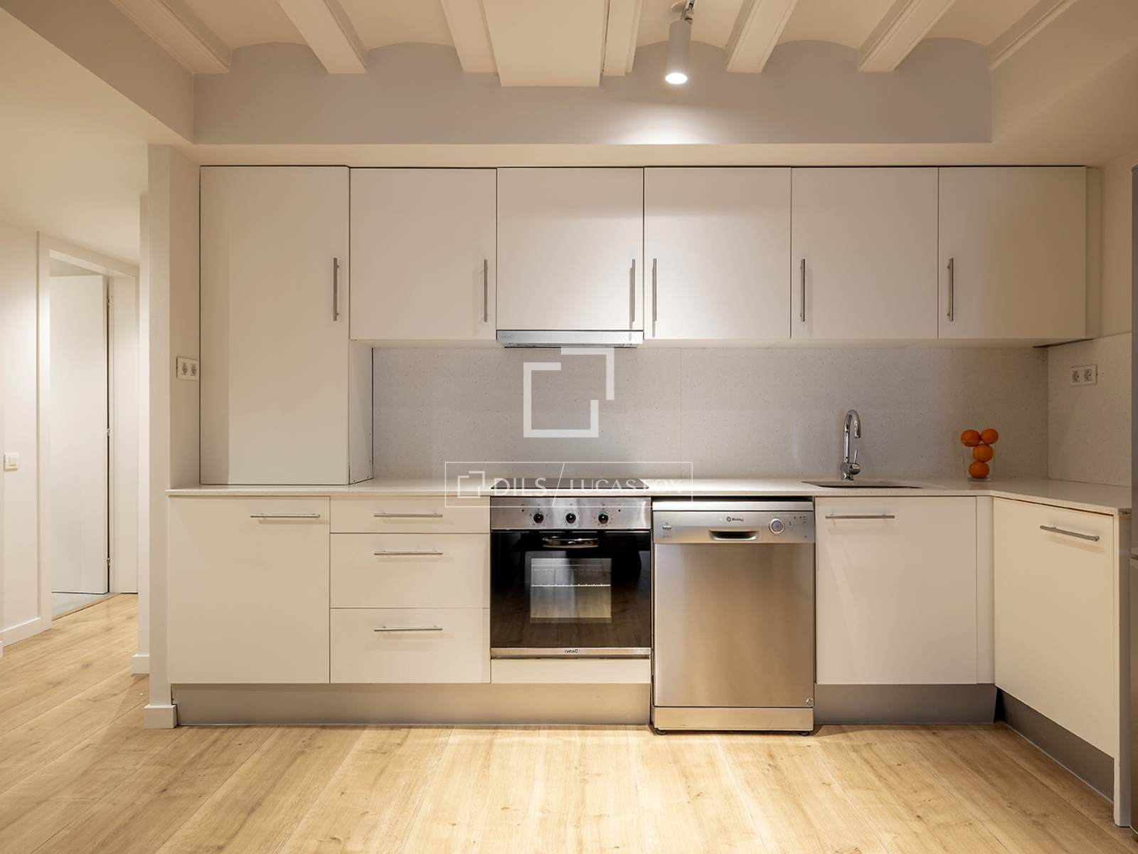 Huoneisto Barcelona, Espanja 1 makuuhuone, 67 m2 No. 150673