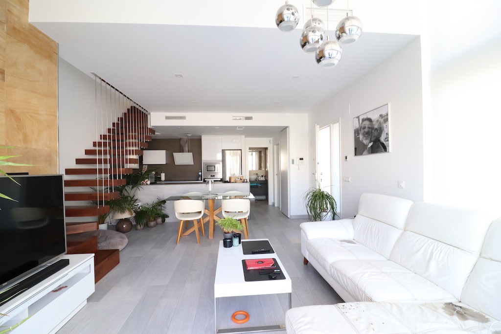 Villa en Cabo Roig, Alicante, España 3 dormitorios, 140 m2 No. 145180