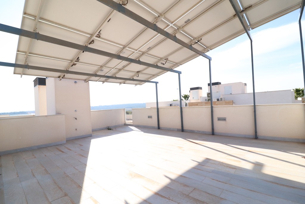 Villa en Cabo Roig, Alicante, España 3 dormitorios, 140 m2 No. 145180